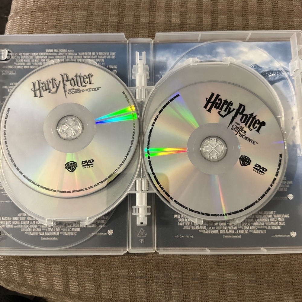 Harry Potter: Complete 8-Film Collection (DVD) H135 - Picture 4 of 7